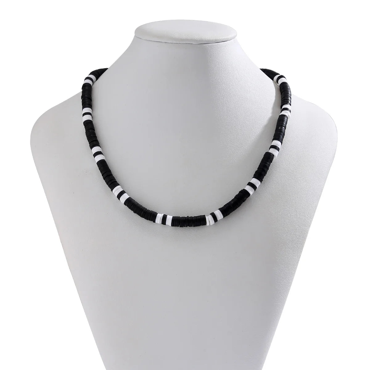 Classix Men Black And White Necklace